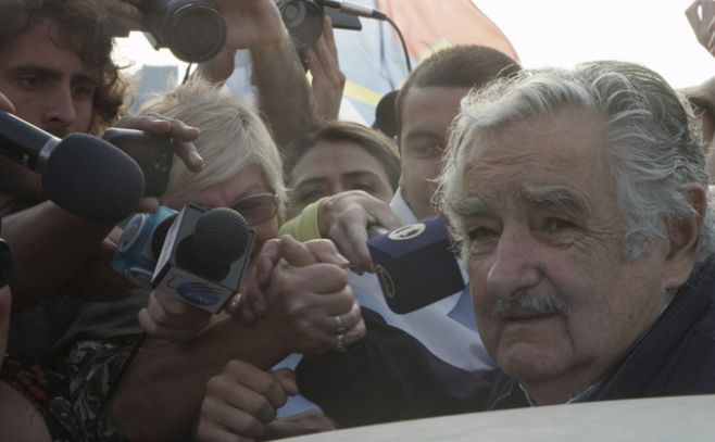 Mujica por Kusturica: así vivió el presidente la jornada electoral