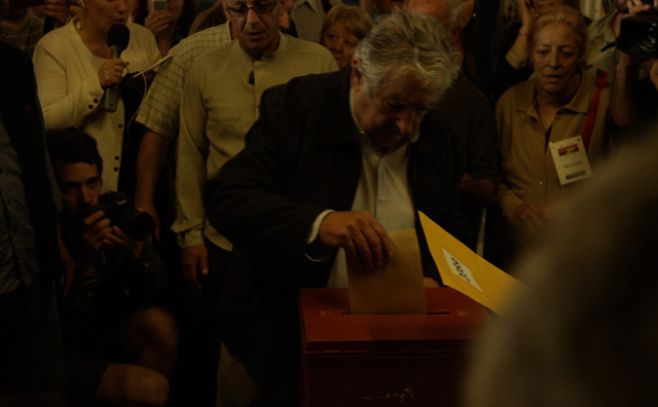 Mujica por Kusturica: así vivió el presidente la jornada electoral