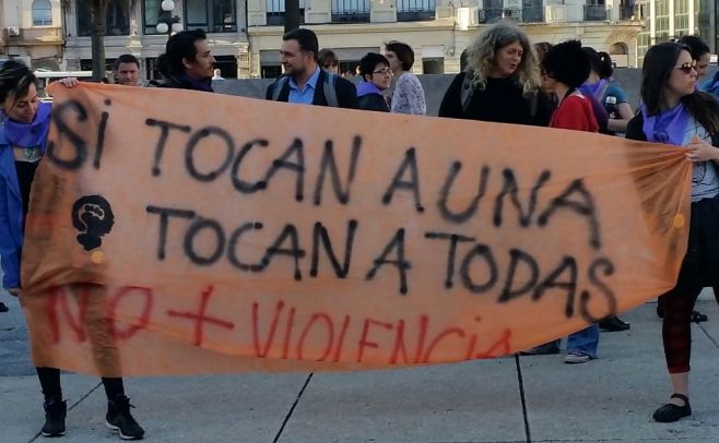 Helena Suárez (Cotidiano Mujer): Los medios deben dejar de informar sucesos de violencia doméstica como casos aislados. Pablo Cayota