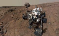 Hallazgo del Robot Curiosity en Marte podría implicar existencia de vida
