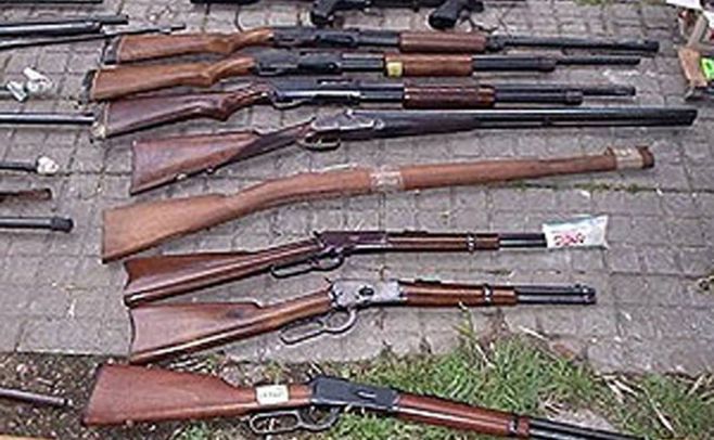 Juez denuncia faltantes de armas en arsenal de Feldman Juez denuncia faltantes de armas en arsenal de Feldman