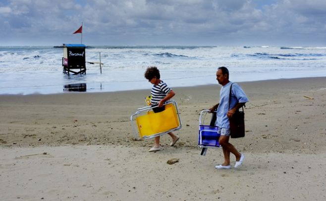 Tormentas eléctricas: banderas negras para prevenir a turistas