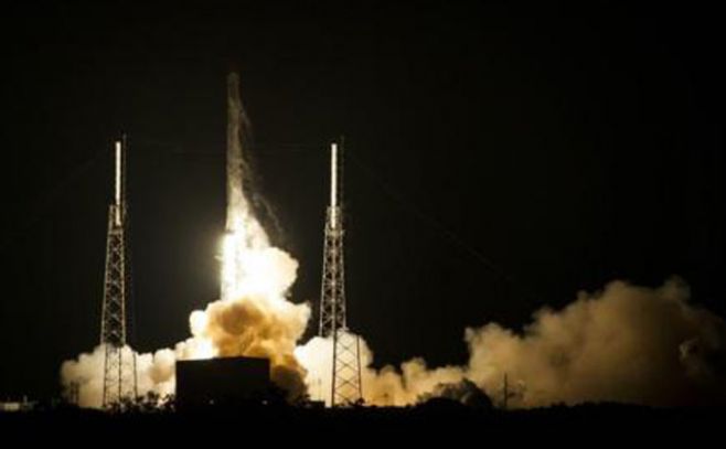 SpaceX lanza cápsula Dragon a Estación Espacial Internacional
