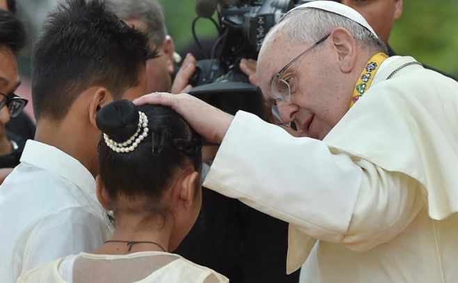 La pregunta de una niña que el Papa no supo responder