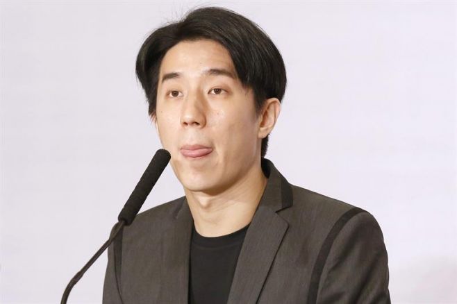 Jaycee Chan en conferencia de prensa tras salir de prisi�n.. EFE Jaycee Chan en conferencia de prensa tras salir de prisi�n.. EFE