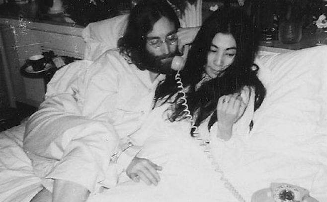 Fotos inéditas de John Lennon y Yoko Ono salen a la luz