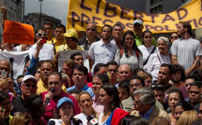 Gobierno de Maduro emitió captura contra María Corina Machado