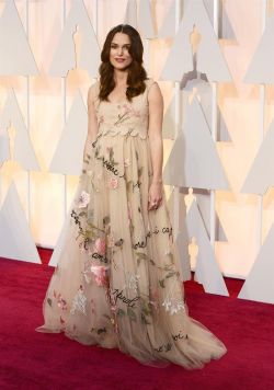 Una alfombra de claroscuros. EFE