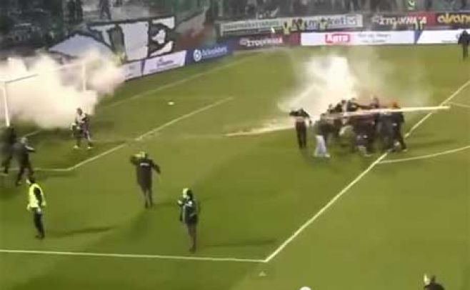 Grecia dijo basta y no dudó en parar la pelota