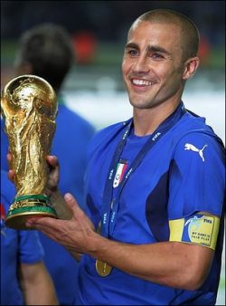 Fabio Cannavaro podría ir 10 meses a la cárcel Fabio Cannavaro podría ir 10 meses a la cárcel