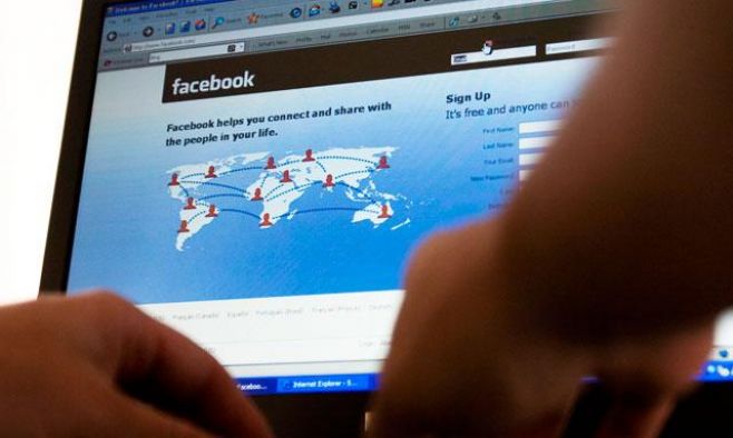 A prisión joven por subir a Facebook fotos de su exnovia A prisión joven por subir a Facebook fotos de su exnovia