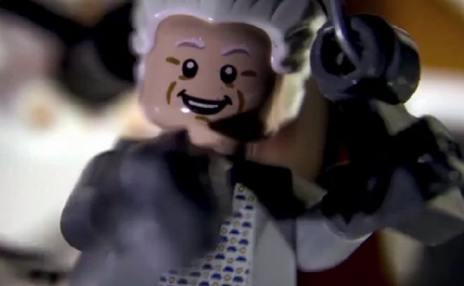 Reviven escena de "Volver al Futuro" con juguetes Lego