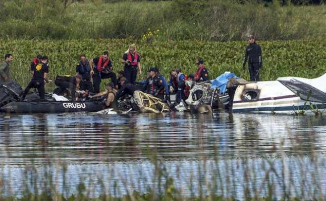 Así fue el accidente del avión que cayó sobre la Laguna del Sauce