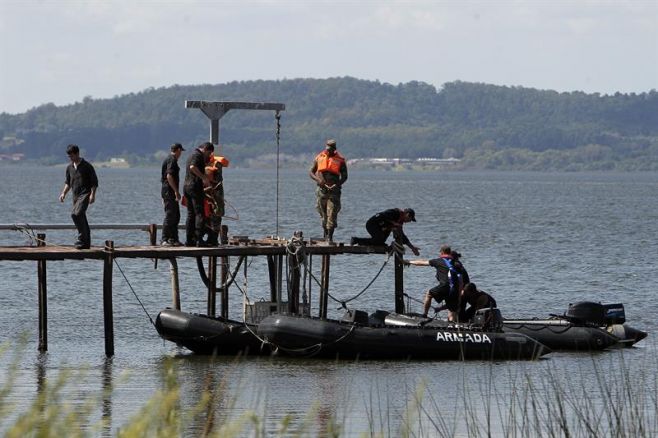 El accidente del avión podría haber sido causado por una falla del motor. EFE