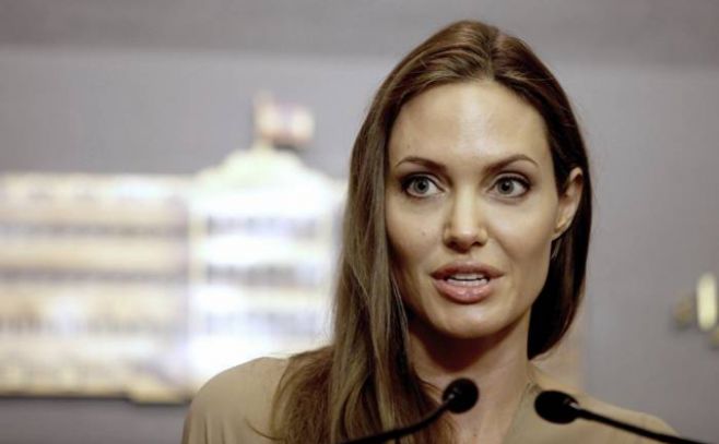 Angelina Jolie se ha extirpado los ovarios para prevenir cáncer