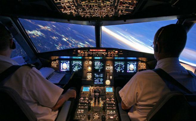 El diálogo completo entre el piloto de Germanwings y Andreas Lubitz El diálogo completo entre el piloto de Germanwings y Andreas Lubitz