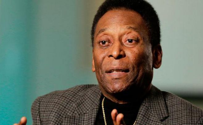 Pelé pide que no comparen a su hijo y nieto con él Pelé pide que no comparen a su hijo y nieto con él