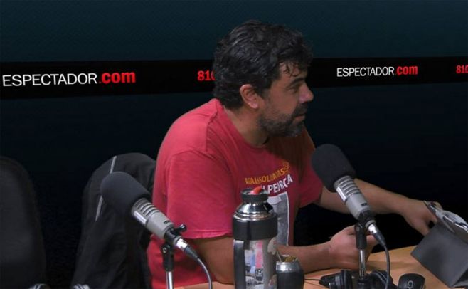 Oscar Andrade en los estudios de El Espectador. 