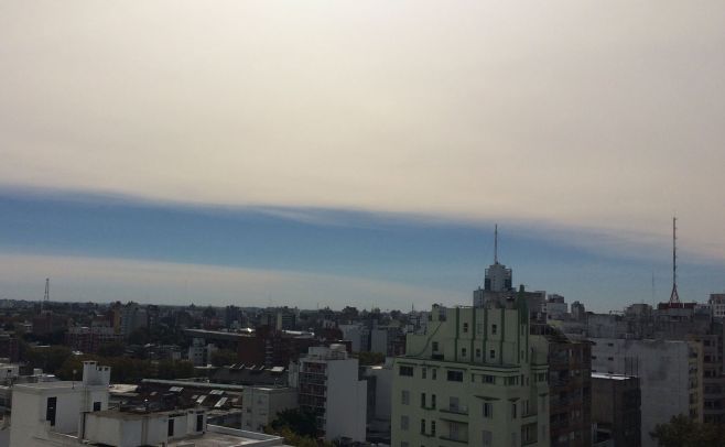 Es "altamente probable" que haya precipitaciones de cenizas del volcán. Mara de los Angeles Pppiti