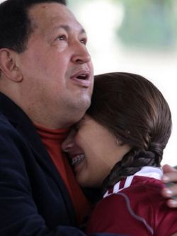 Exesposa de Chávez pide a Maduro seguridad para su hija Exesposa de Chávez pide a Maduro seguridad para su hija
