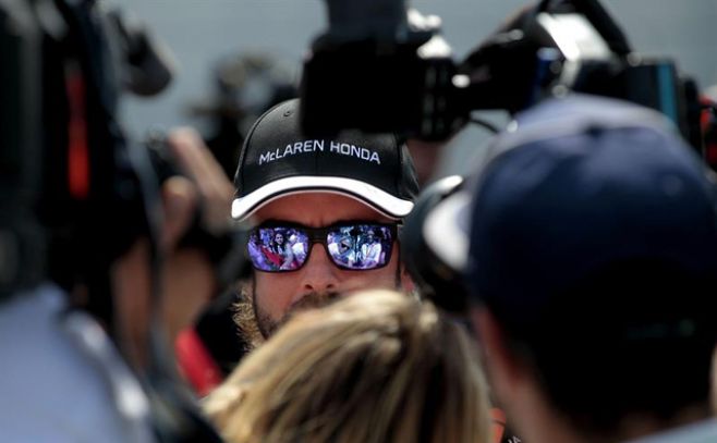 Alonso a Montezemolo: "Tiene que ser duro que te digan 'no'" Alonso a Montezemolo: "Tiene que ser duro que te digan 'no'"