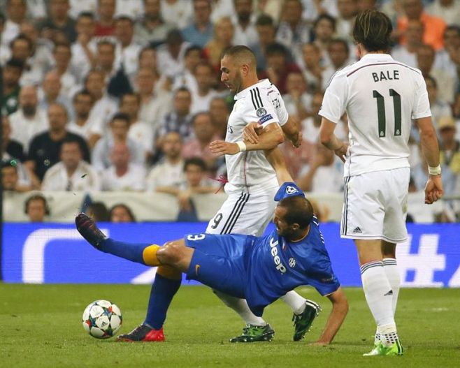 Habrá clásico europeo, pero será Suárez vs. Chiellini-Evra. EFE