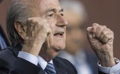 Joseph Blatter, presidente inmutable contra viento y marea. EFE
