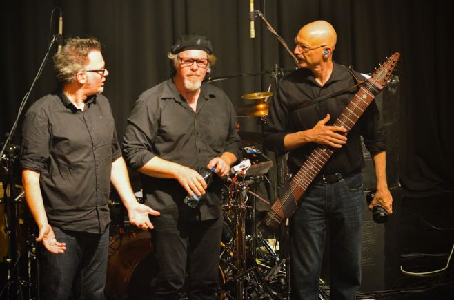 Tony Levin "Stick men Tour 2015"  en Uruguay.  Mona Vilche