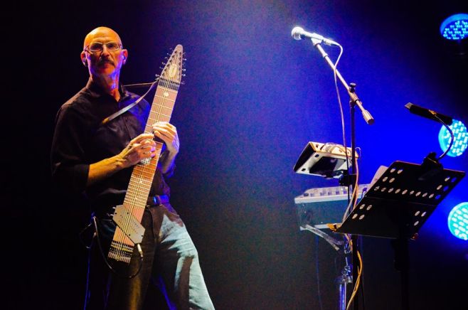 Tony Levin "Stick men Tour 2015"  en Uruguay.  Mona Vilche