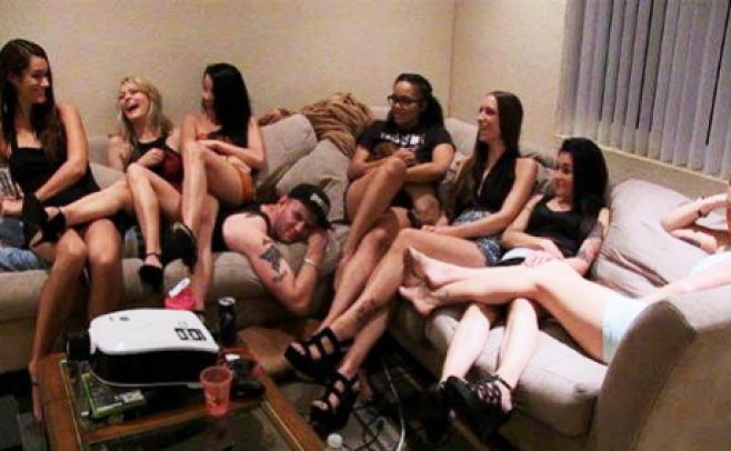 El documental que exploran el lado oscuro del porno. El documental que exploran el lado oscuro del porno.
