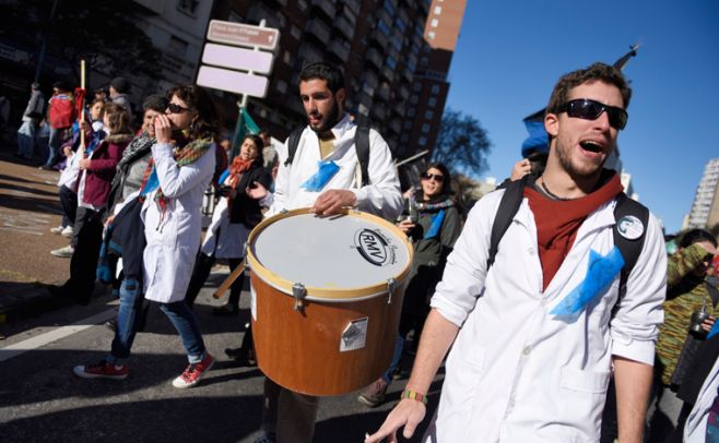 Pit-Cnt reclama mayor presupuesto para la educación y rechaza el TISA. Nicolas Rodriguez/Adhocfotos