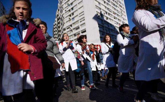 Pit-Cnt reclama mayor presupuesto para la educación y rechaza el TISA. Nicolas Rodriguez/Adhocfotos