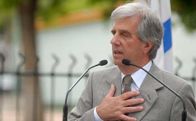 Vázquez presentó cuatro proyectos de ley a bancada del FA