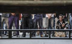 Salto sigue paralizado: funcionarios aún no han cobrado