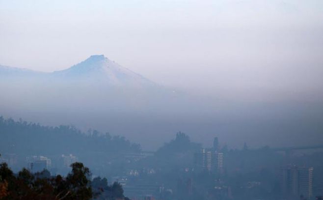 Santiago: baja contaminación; disminuyen las restricciones