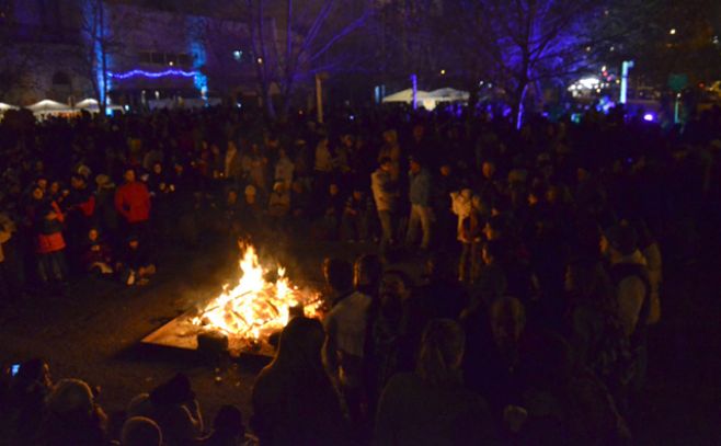 Una multitud disfrutó de la Noche de San Juan