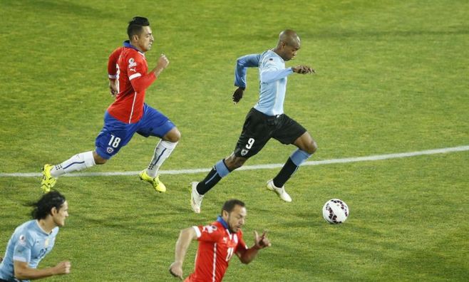 La Celeste, mordiendo bronca, eliminada de la Copa América