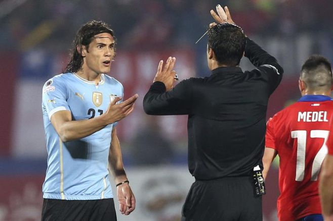 La Celeste, mordiendo bronca, eliminada de la Copa América