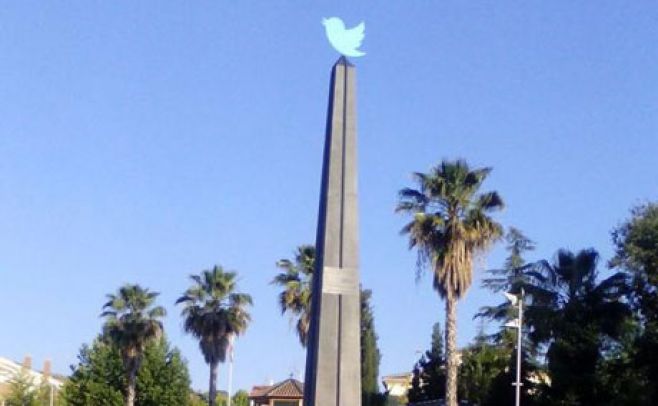 Monumento de Twitter. @sanboc