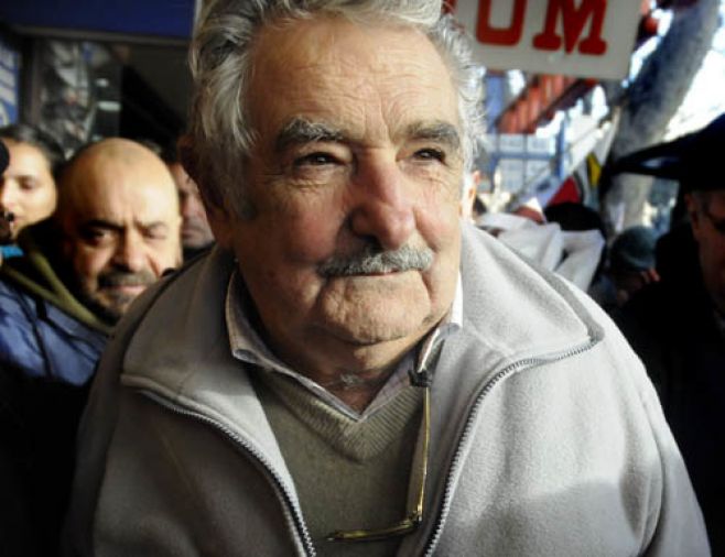 Mujica: descoordinación entre MEF y empresas públicas fue una decisión política