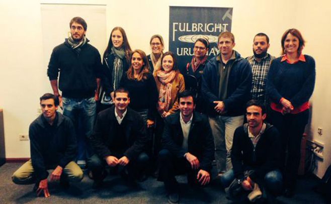 Comisin Fulbright Uruguay generaciones 2015/ 2016. Twitter @ANIIuy -