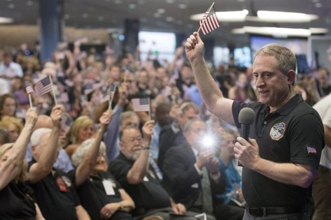 Viaje histórico: así llegó la nave "New Horizons" a Plutón. EFE