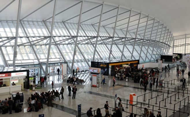 Encarcelan a hombre que quería viajar a Ibiza con 4 kilos de cocaína - El Espectador Uruguay (Comunicado de prensa)