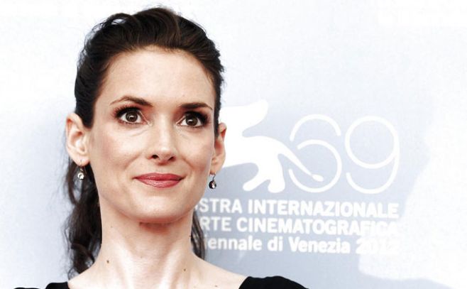 Winona Ryder confirma la secuela de "Beetlejuice" Winona Ryder confirma la secuela de "Beetlejuice"