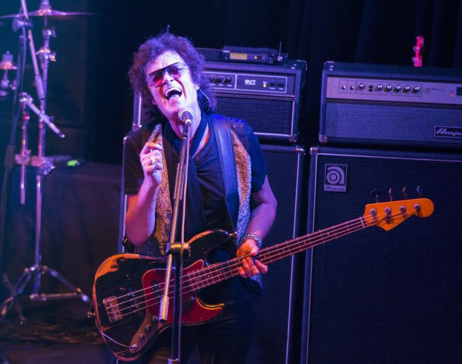 Glenn Hughes - Montevideo Music Box
. Nicols Pagliaro