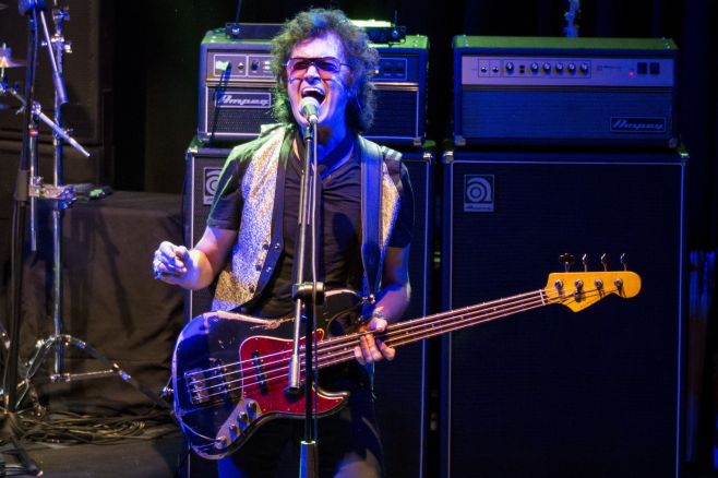 Glenn Hughes - Montevideo Music Box
. Nicols Pagliaro