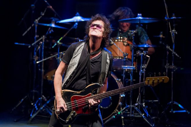 Glenn Hughes - Montevideo Music Box
. Nicols Pagliaro