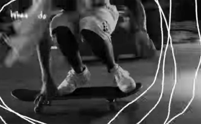 Justin Bieber se sube al skate en su nuevo video Justin Bieber se sube al skate en su nuevo video