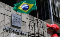 Brasil: Los trabajadores de Petrobras convocaron huelga a partir del próximo viernes