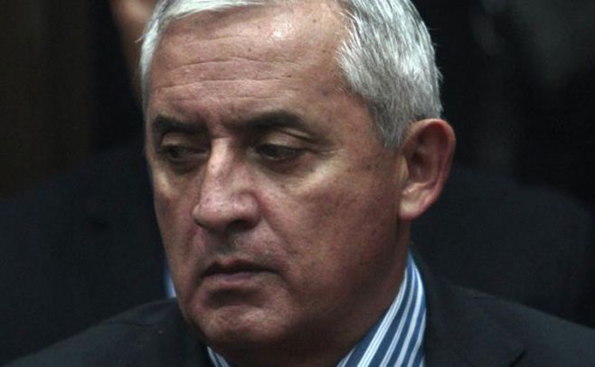 Dictan prisión provisional para expresidente Pérez Molina